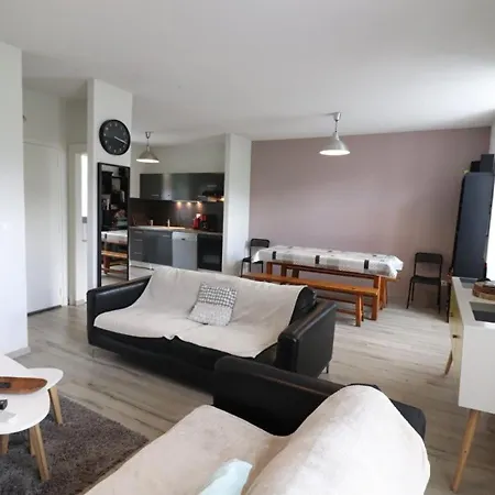 Maison Renovee 8 Pers Avec Jardin, Proche De Super Lioran Et Parc Des Volcans D'auvergne - Fr-1-742-46 בית נופש