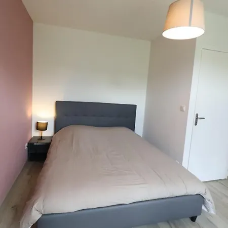 Σπίτι διακοπών Maison Renovee 8 Pers Avec Jardin, Proche De Super Lioran Et Parc Des Volcans D'auvergne - Fr-1-742-46 *